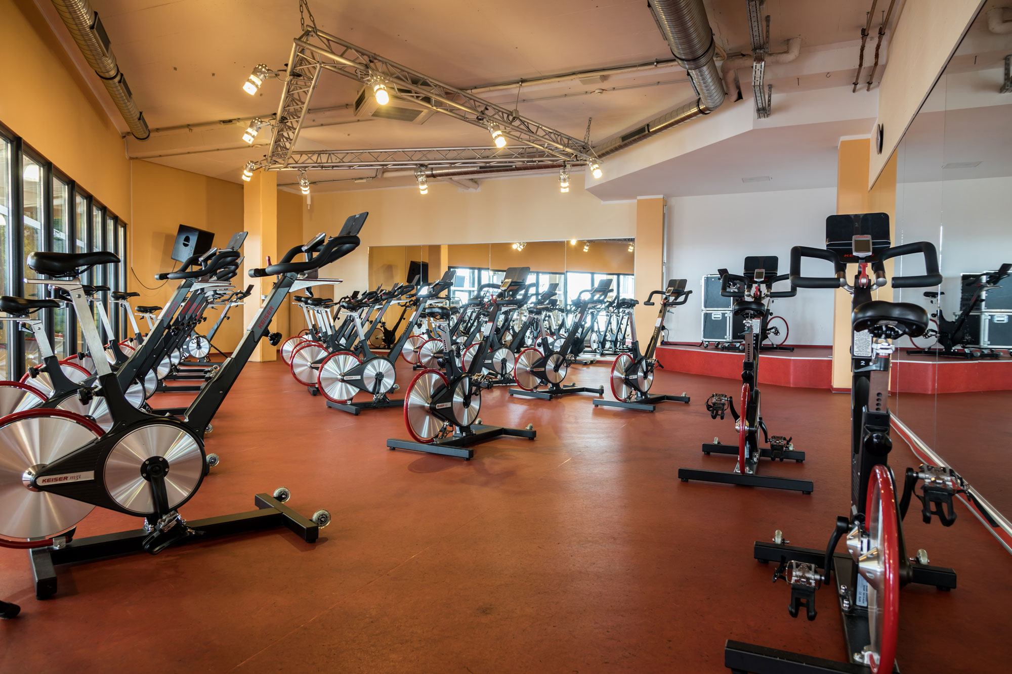 Indoorcycling Fitnessstudio Just Fit 06 Classic